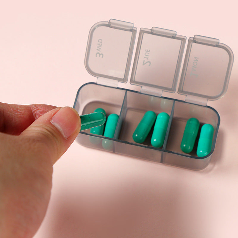 Portable 7-Compartment Pill Box